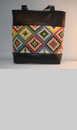BLACK LEATHER BAG WITH CROSS STITCH