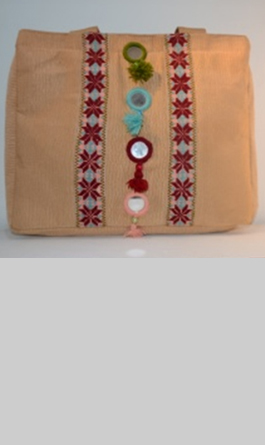 LIGHT LEATHER BAG WITH CROSS STITCH