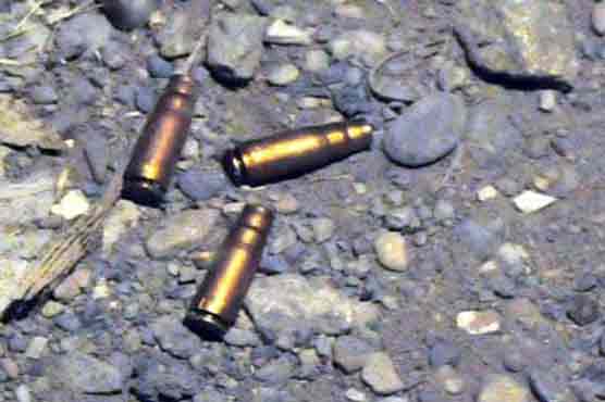 نامعلوم Ù…Ø³Ù„Ø Ø§ÙØ±Ø§Ø¯ Ù†Û’ دن Ø¯ÛŒÛØ§Ú‘Û’ بھر Û’ بازارمیں ÙØ§Ø¦Ø±Ù†Ú¯ کر Ú©Û’ تاجر Ú©Ùˆ قتل